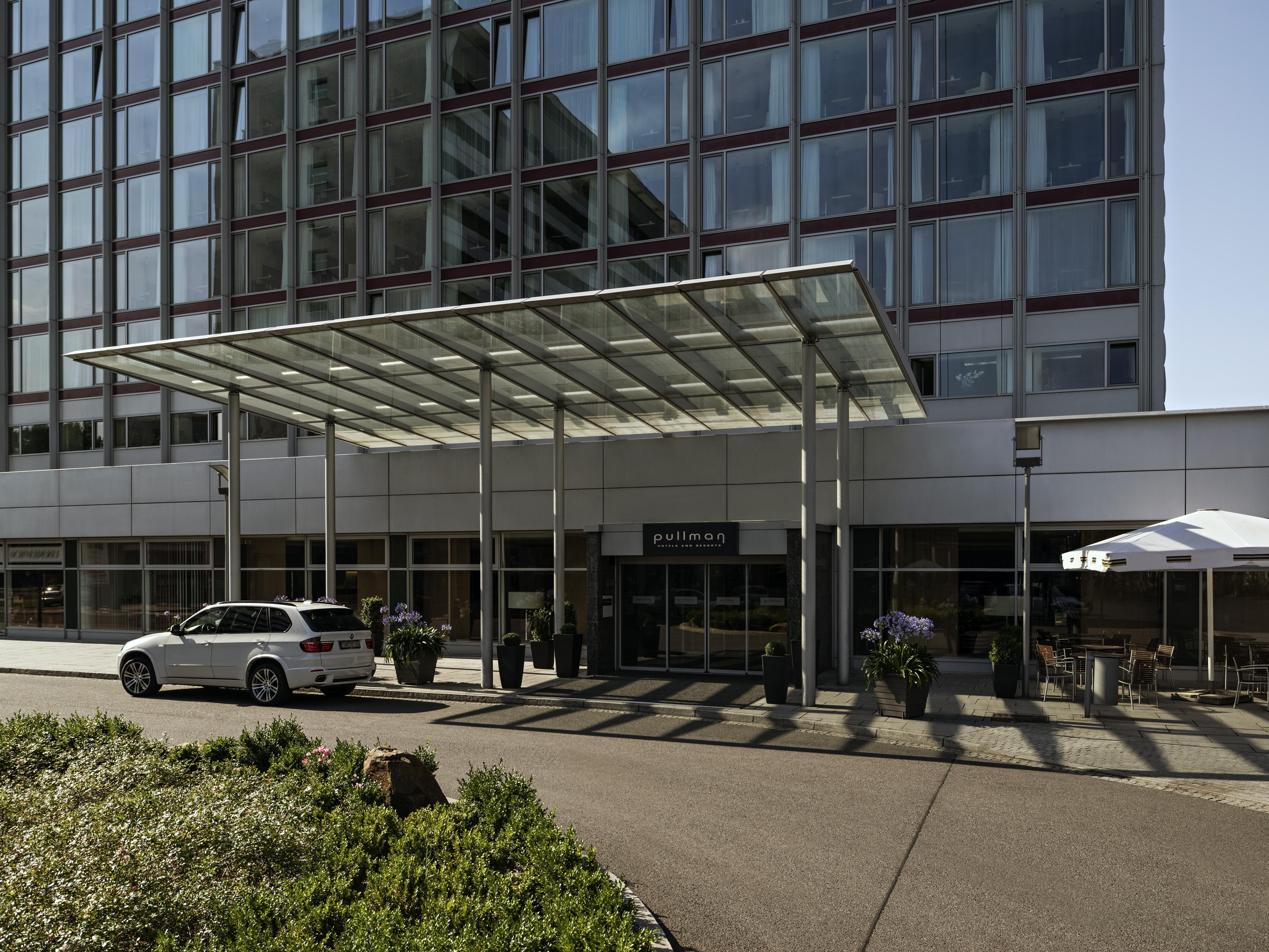 Occidental Dresden Newa Hotel Ngoại thất bức ảnh