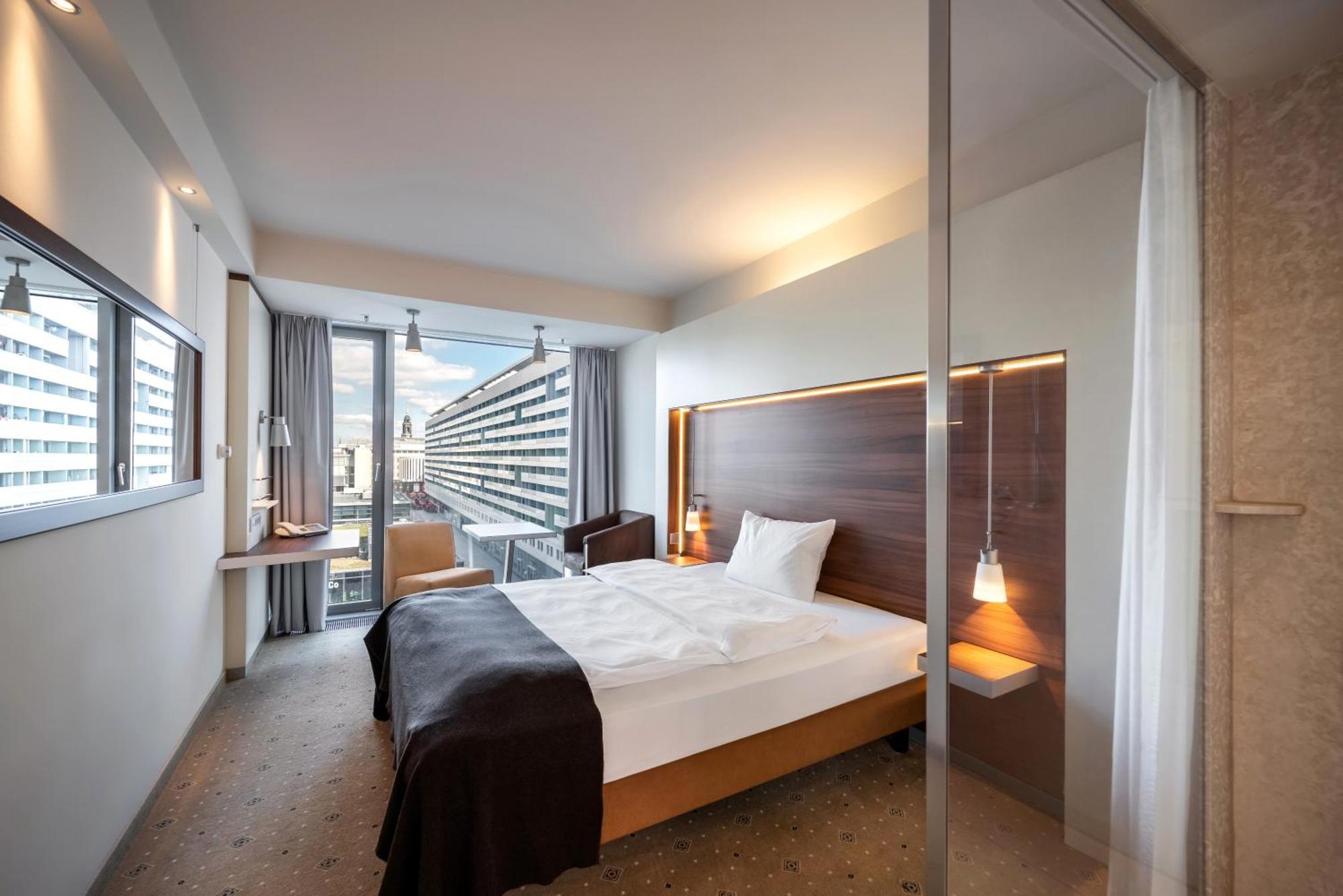 Occidental Dresden Newa Hotel Ngoại thất bức ảnh