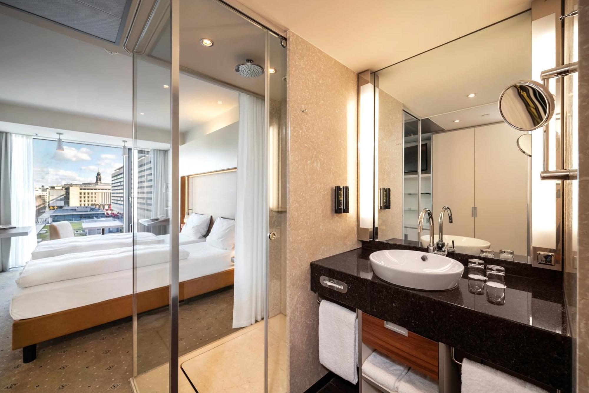 Occidental Dresden Newa Hotel Ngoại thất bức ảnh