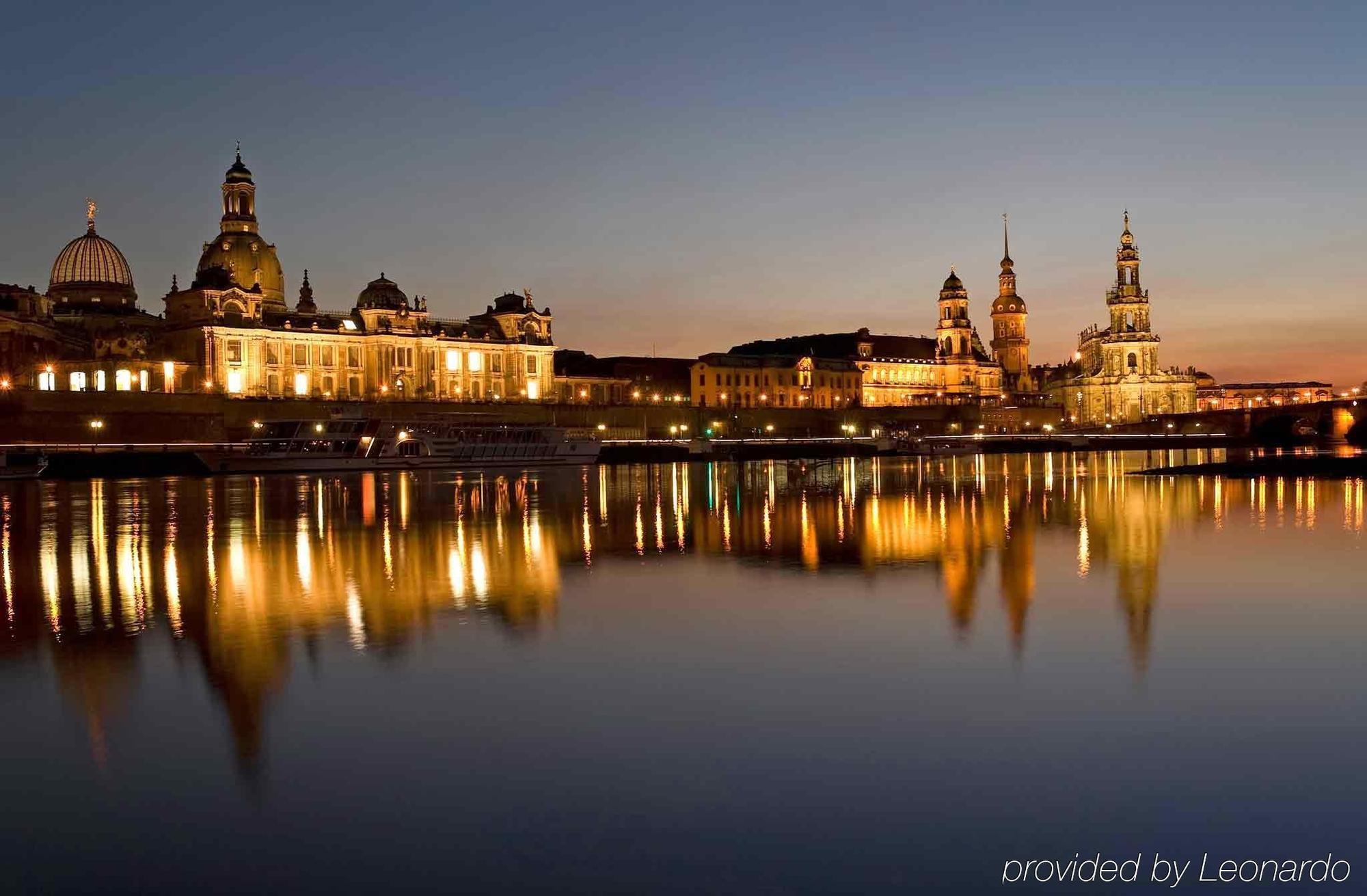 Occidental Dresden Newa Hotel Ngoại thất bức ảnh