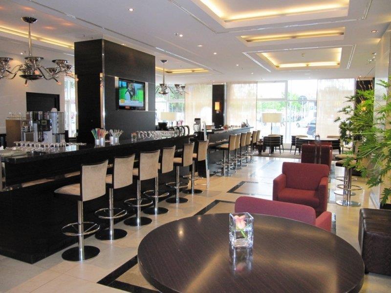 Occidental Dresden Newa Hotel Ngoại thất bức ảnh